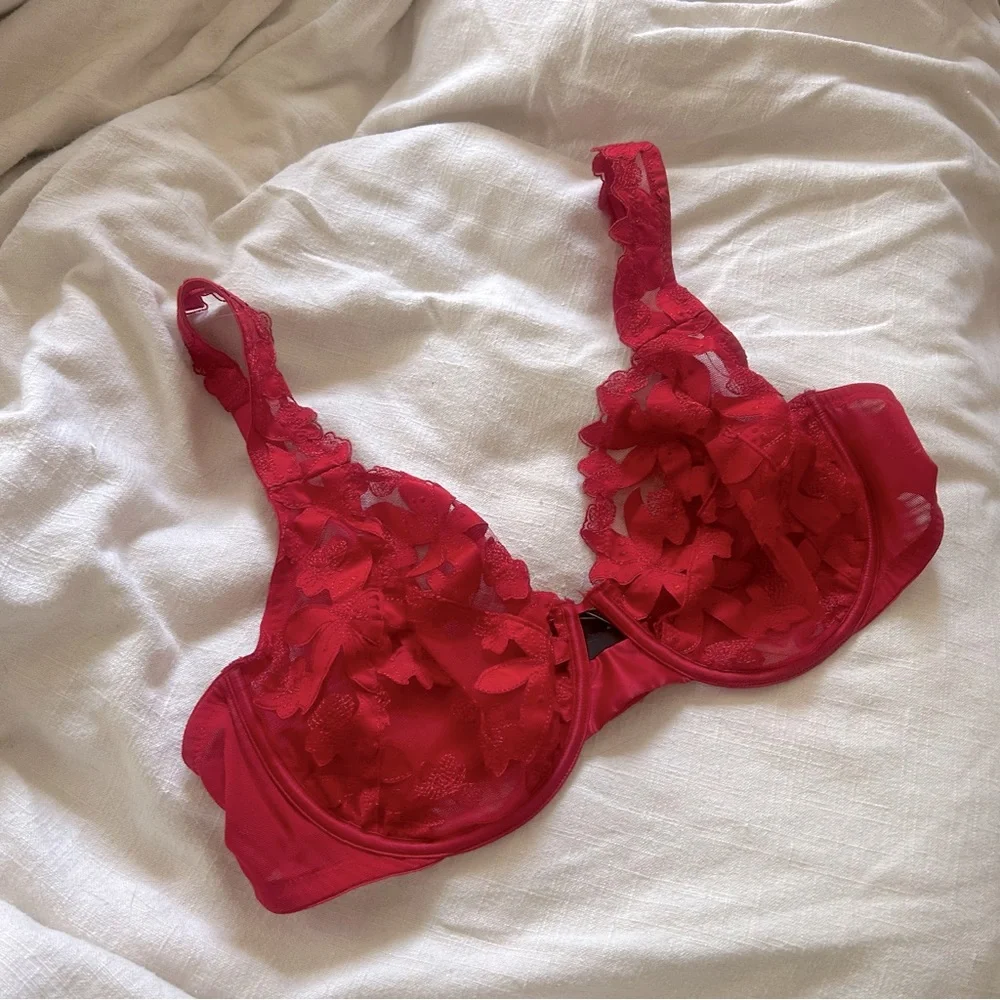 Very Sexy unined demi/
demi double 42 C red lace - Picture 1 of 3